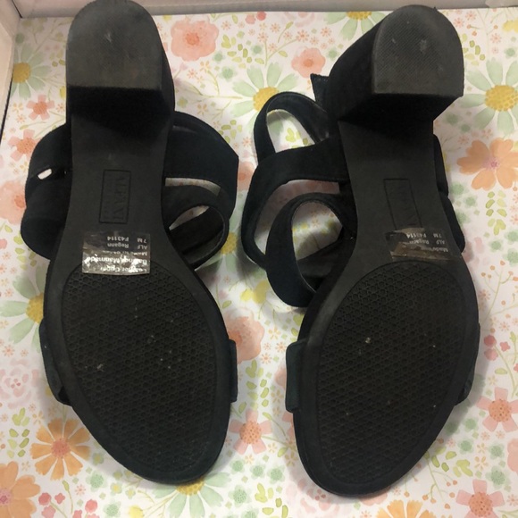 Women’s Sz 7M Alfani Step N Flex Shoes Regann Black Sandal - Picture 6 of 9